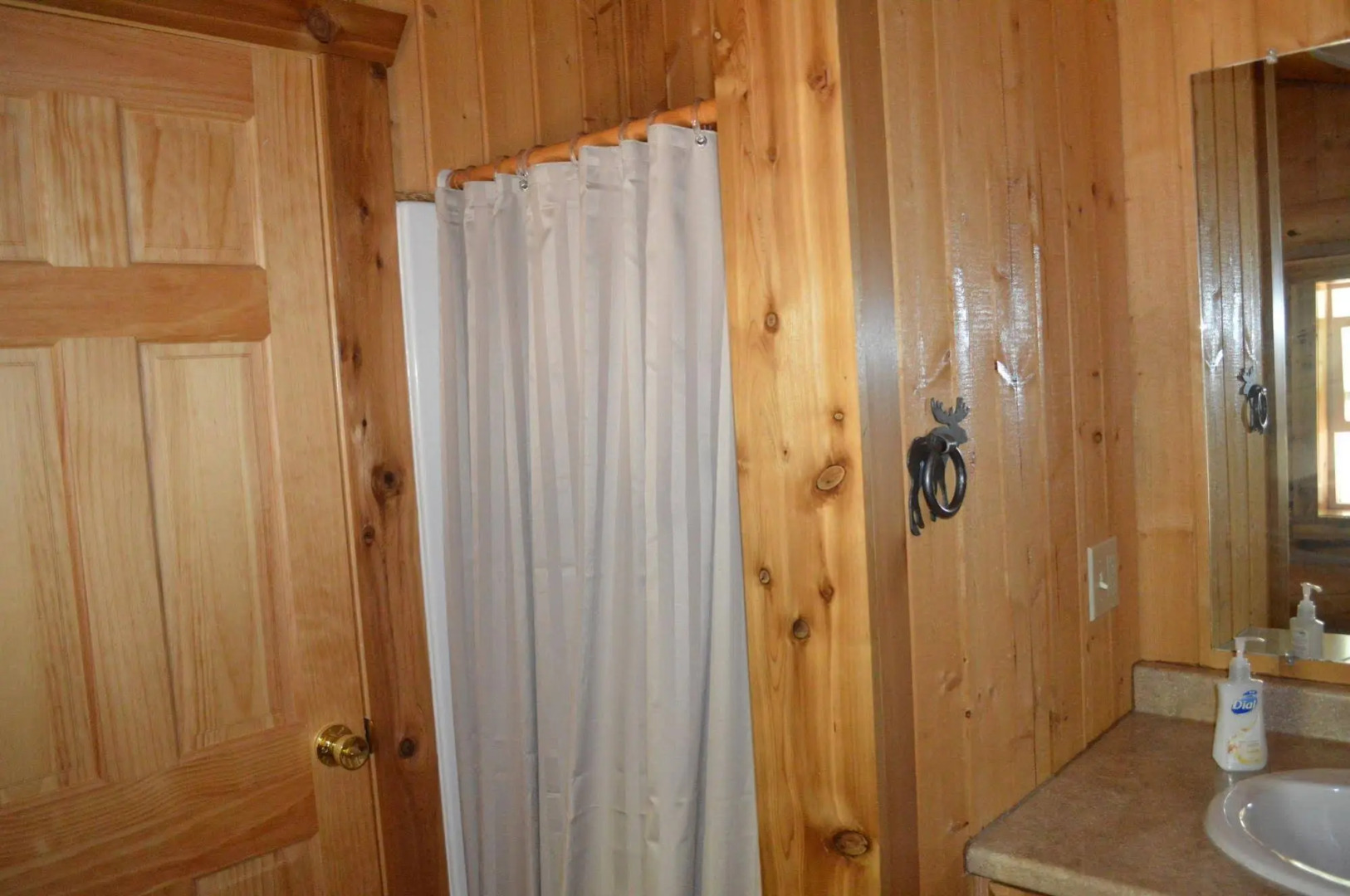 St. Theresa's Lakeside Resort