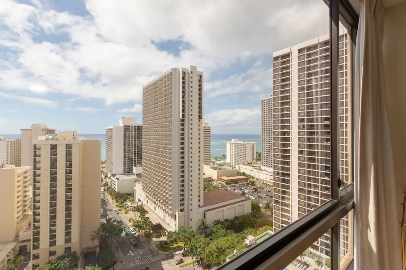 Waikiki Sunset Suite 2404