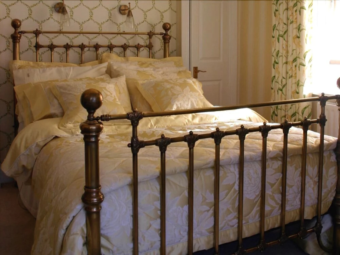 Number 8 Guest House