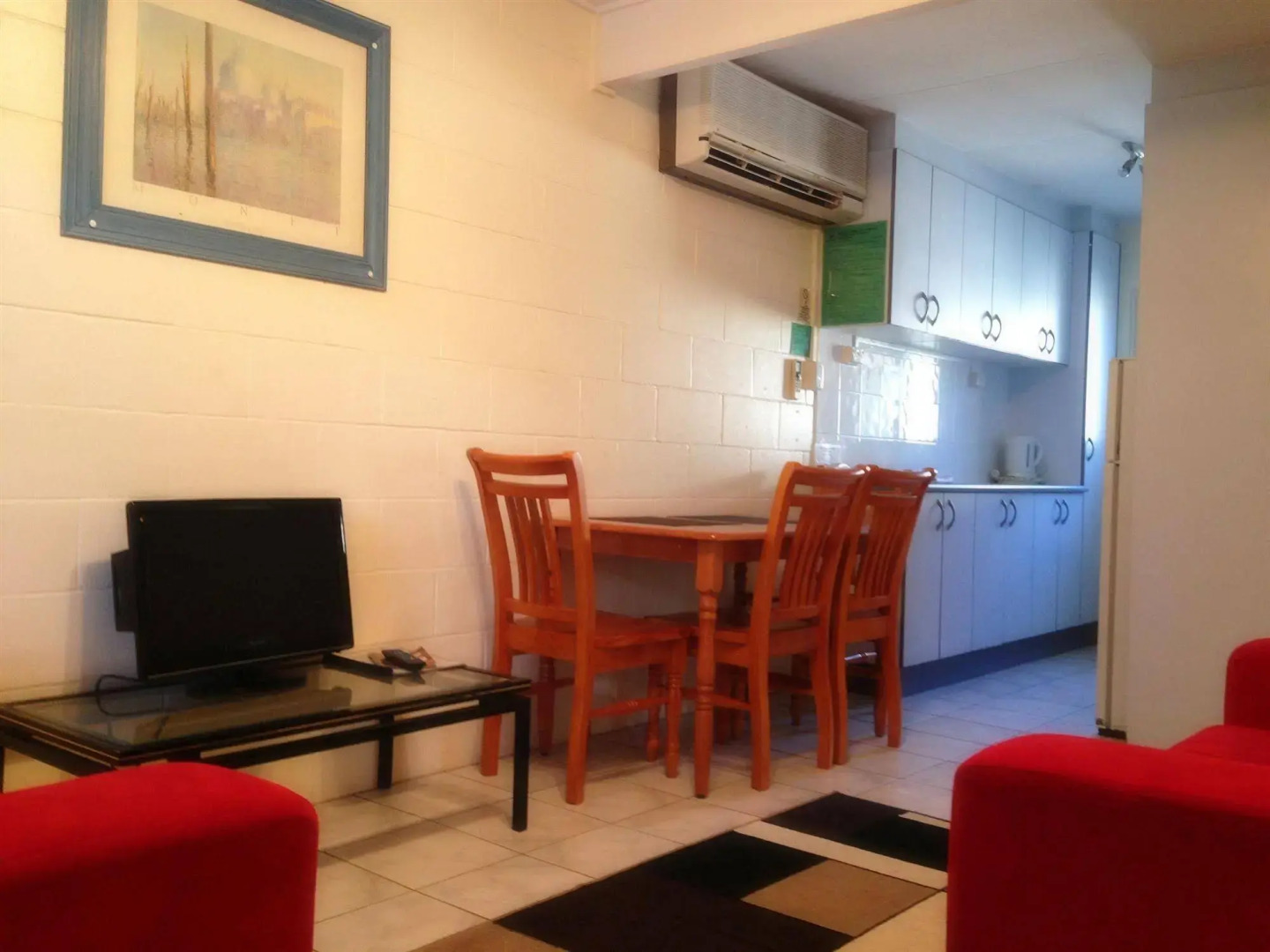 Forest Lodge Apartments