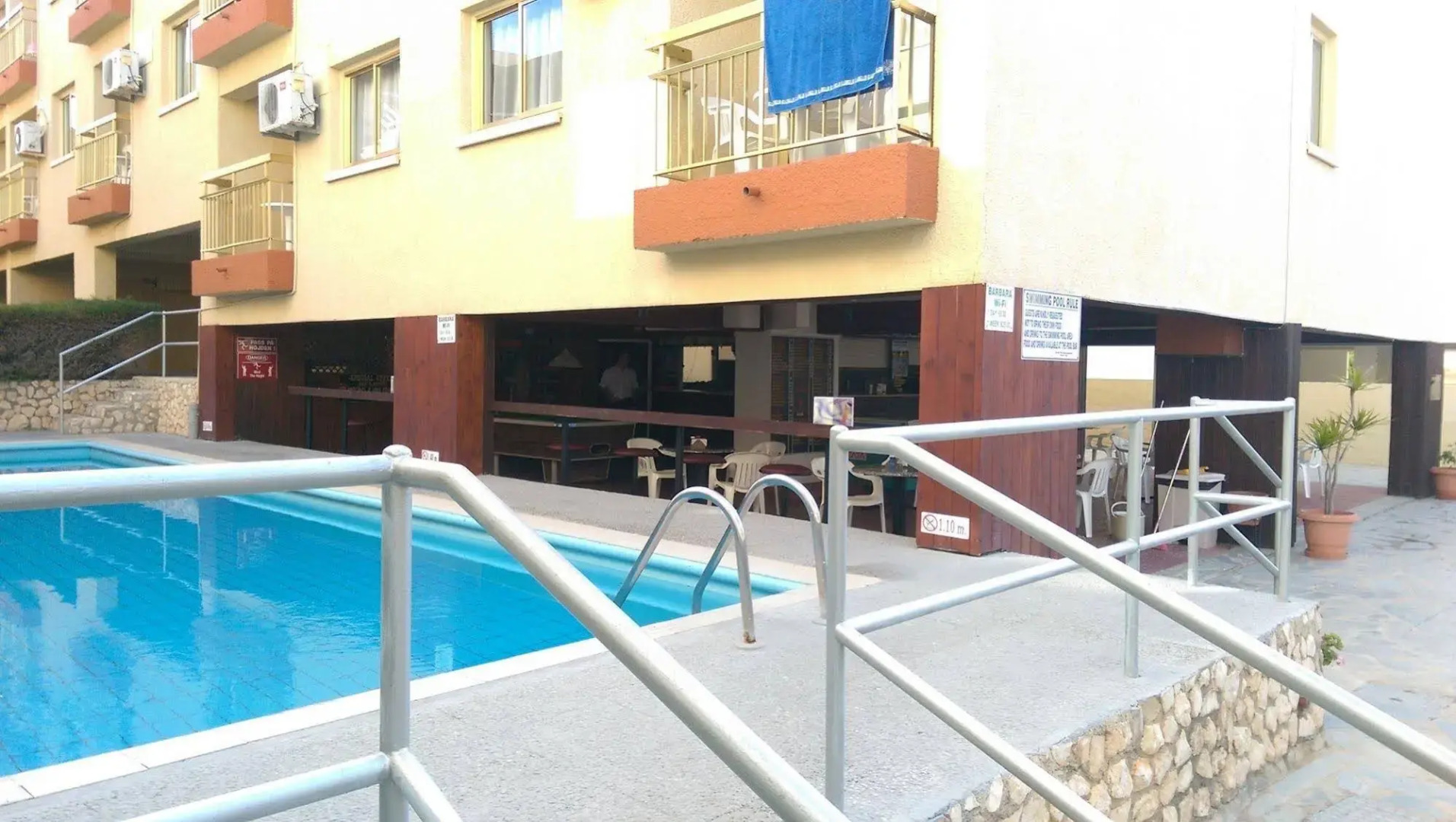 Barbara Apartments & Annex