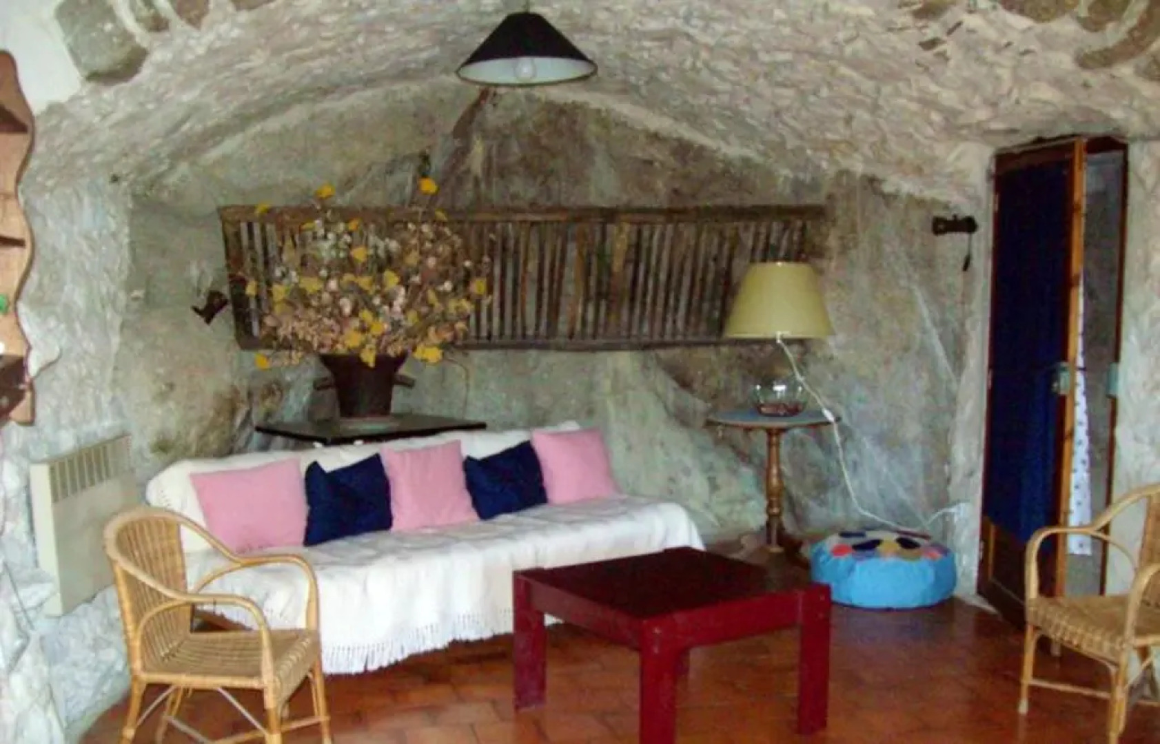 Appartement de 2 chambres avec piscine partagee et terrasse amenagee a Valleraugue