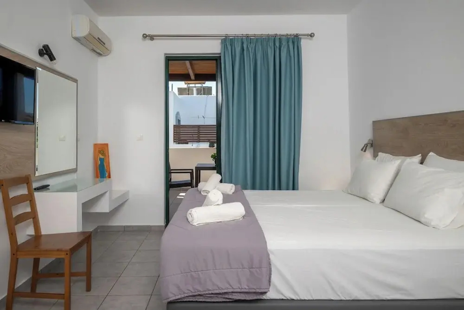 Triantafillas Suites