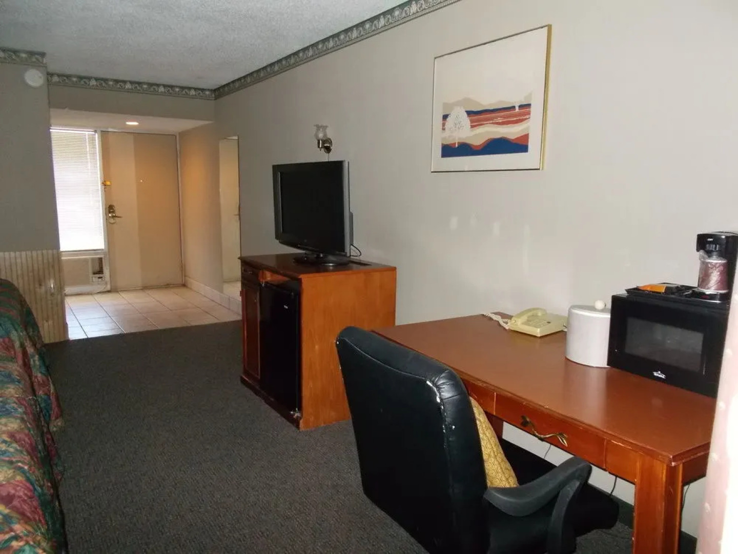 Seasons Inn and Suites