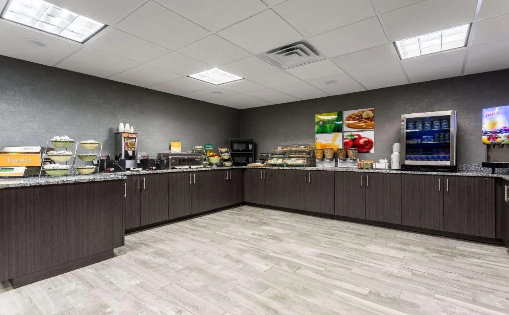 Comfort Inn & Suites Nashville Downtown – Stadium