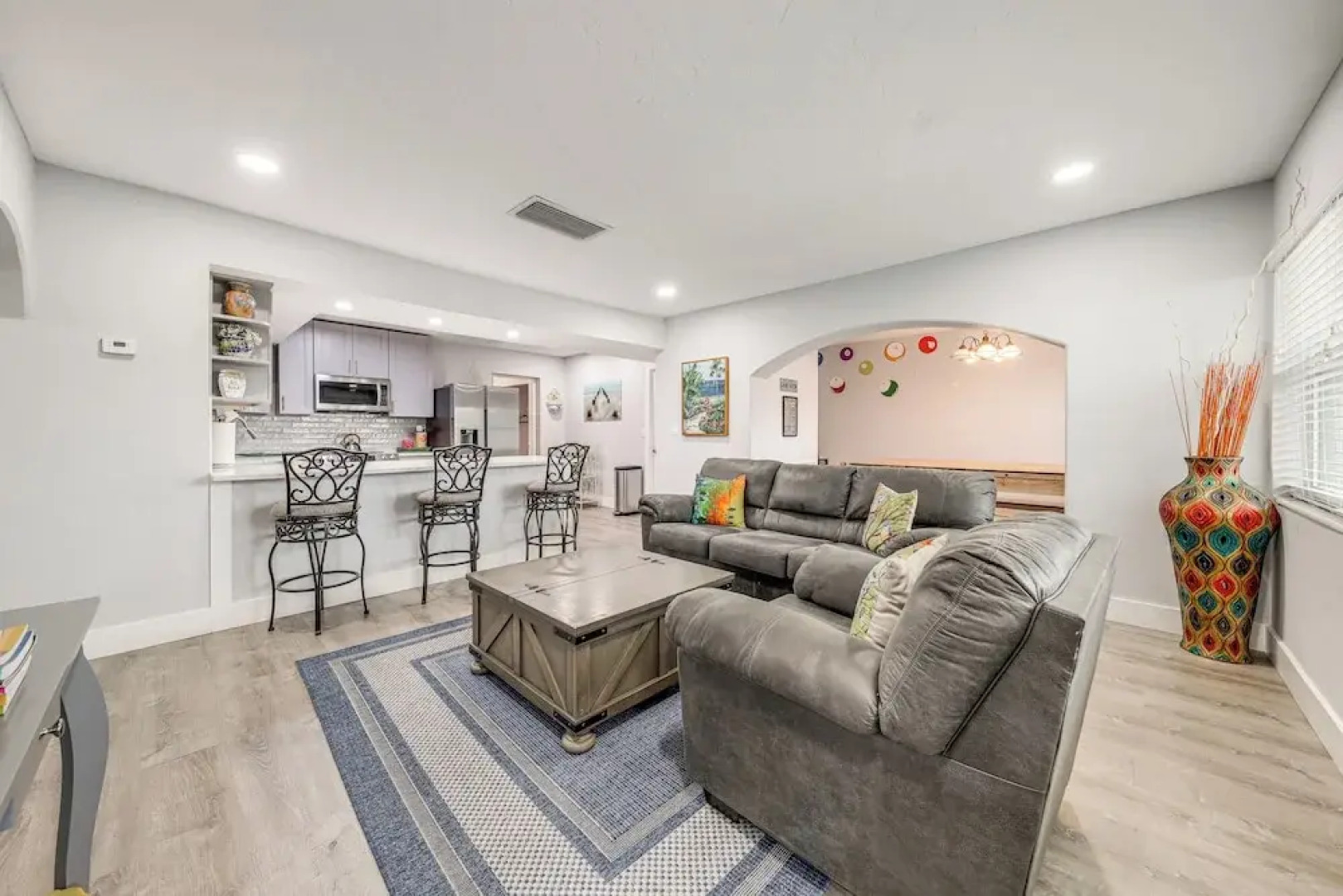 1 Mi to Beach: Sunny Lantana Cottage w/ Pool!