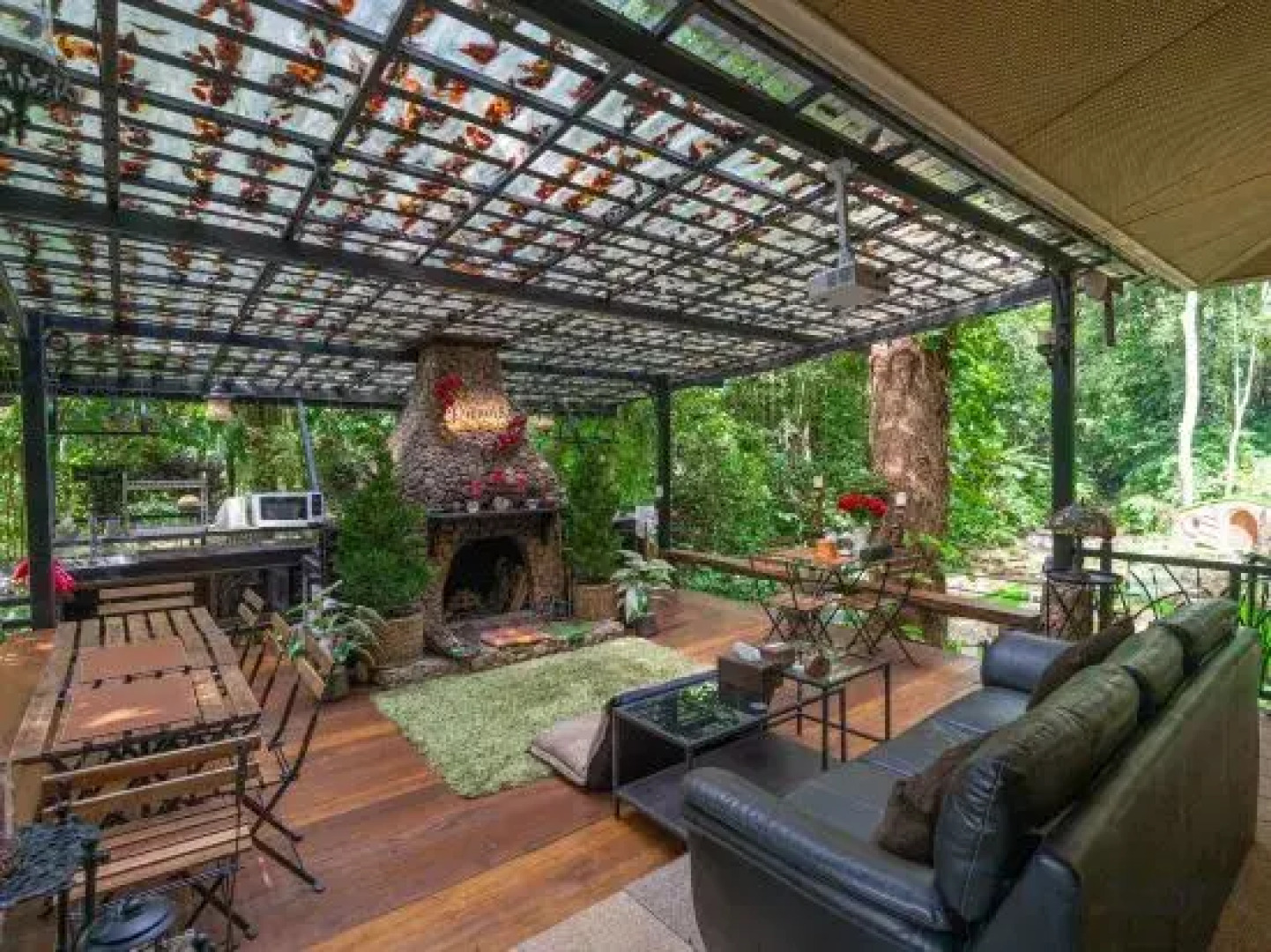 Puradise Private Residence