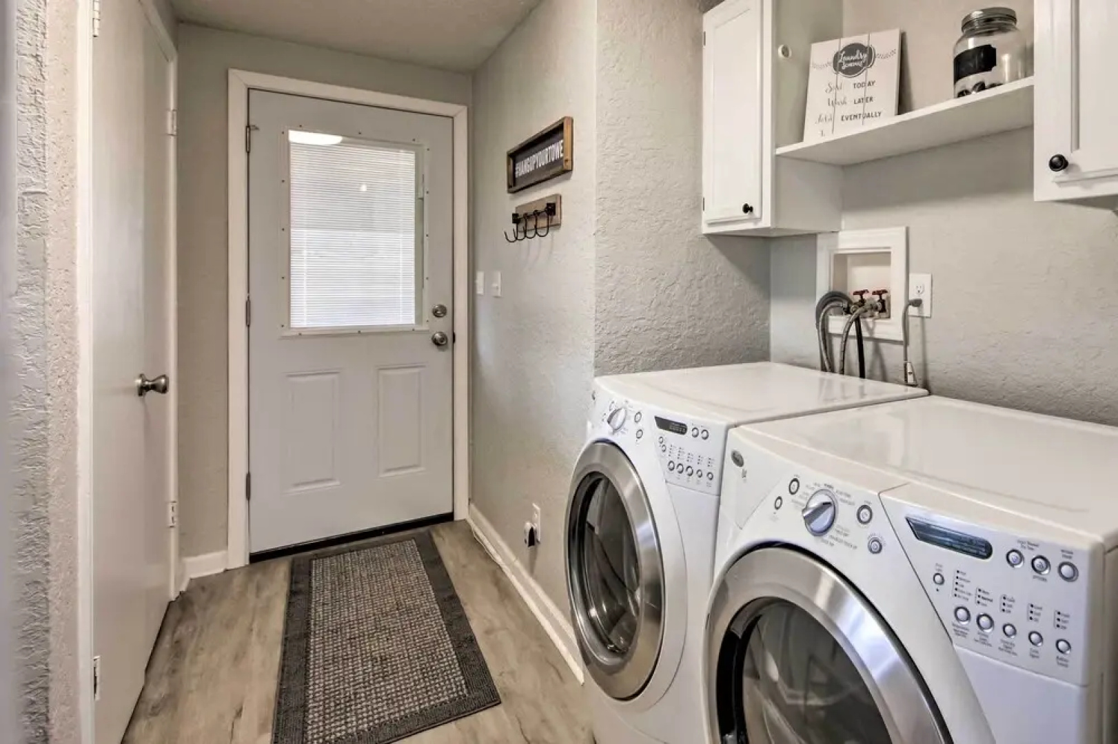 Lake View & Decks: Pet-friendly Mabank Home