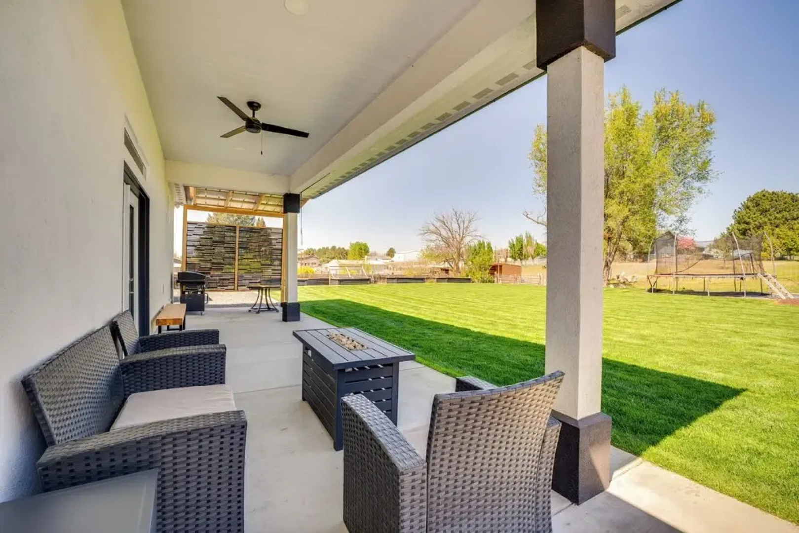Pasco Studio Vacation Rental w/ Private Patio!