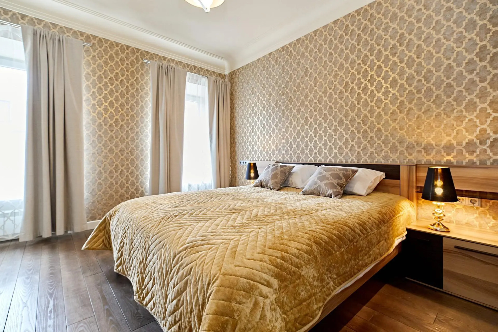 Критик Отдыхает Апартаменты на Итальянской