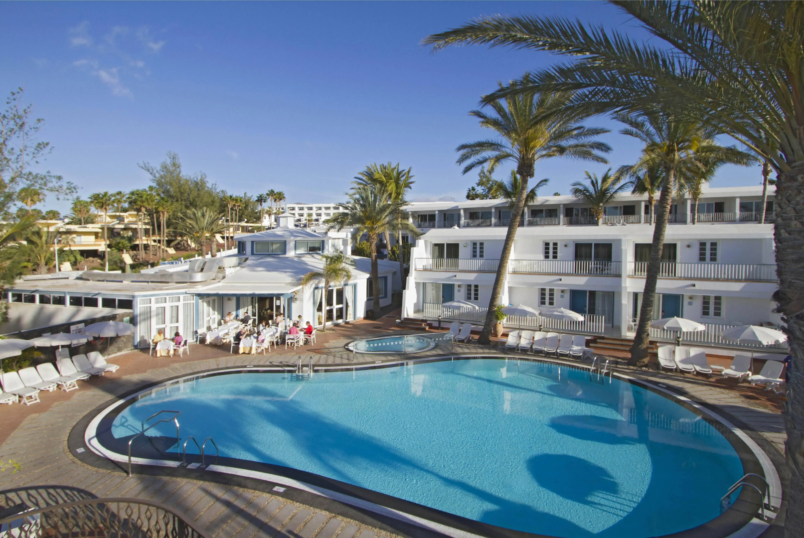 Plus Fariones Apartamentos