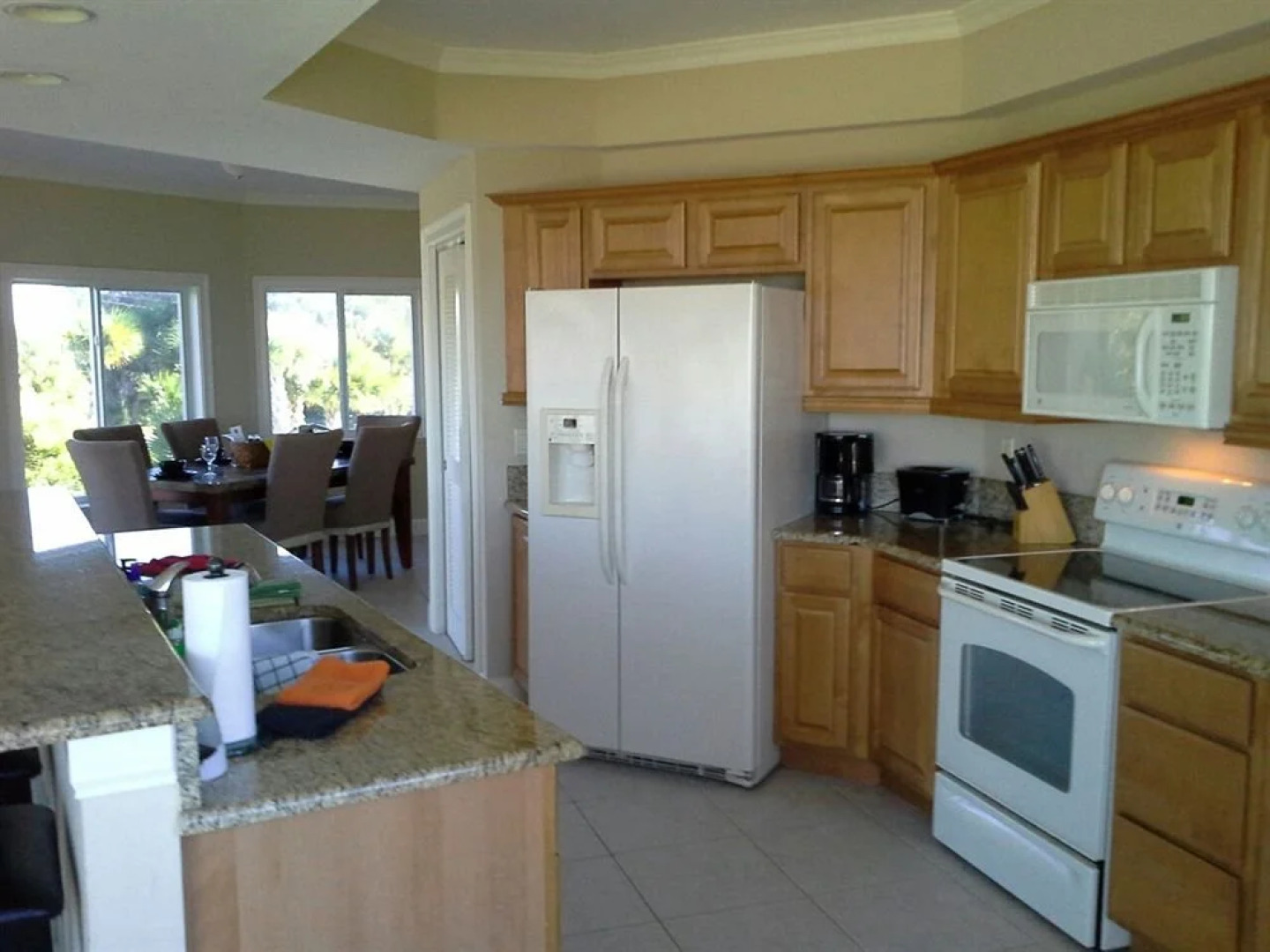 Spacious Englewood House with Deck - On The Beach!