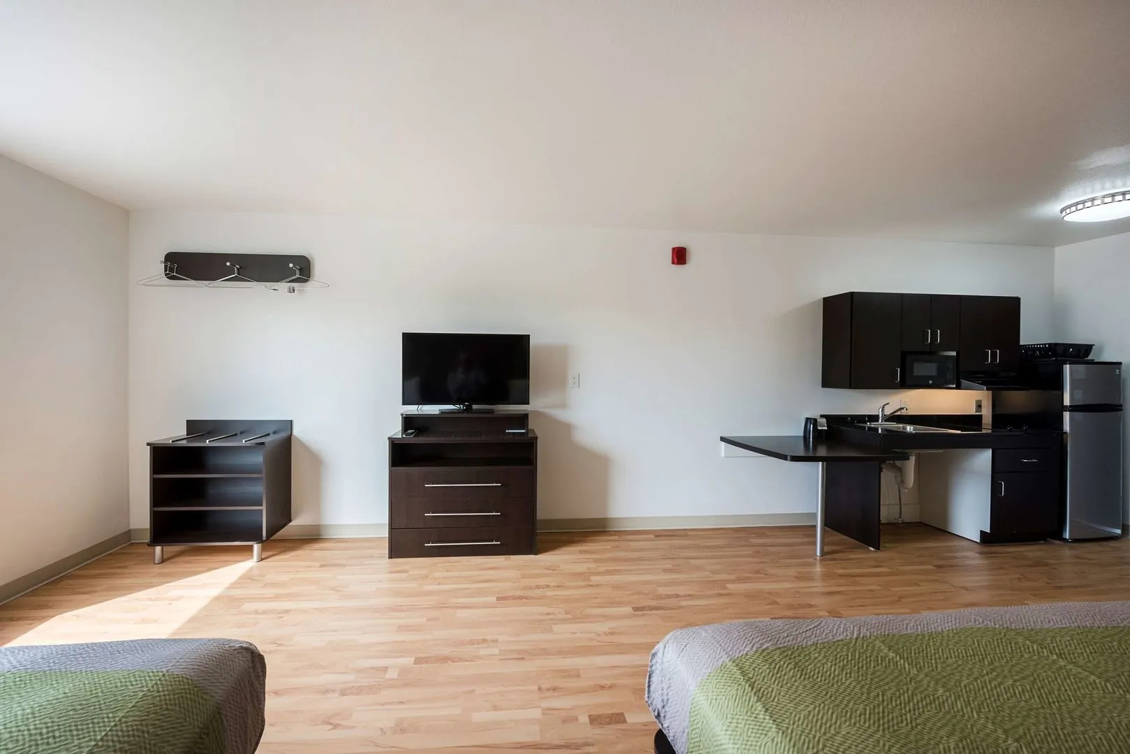 Studio 6 Mccarran, NV - Sparks - Tahoe - Reno Industrial Center