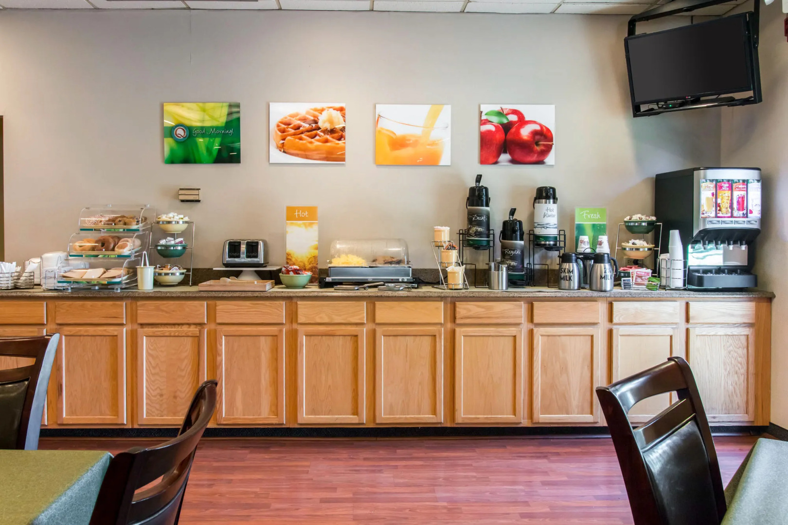 Quality Inn & Suites Escanaba North