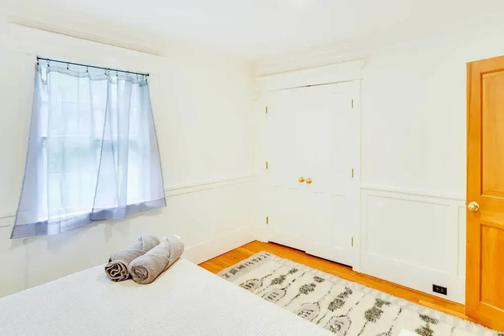 Secluded Elka Park Cabin: Hot Tub & Fire Pit!