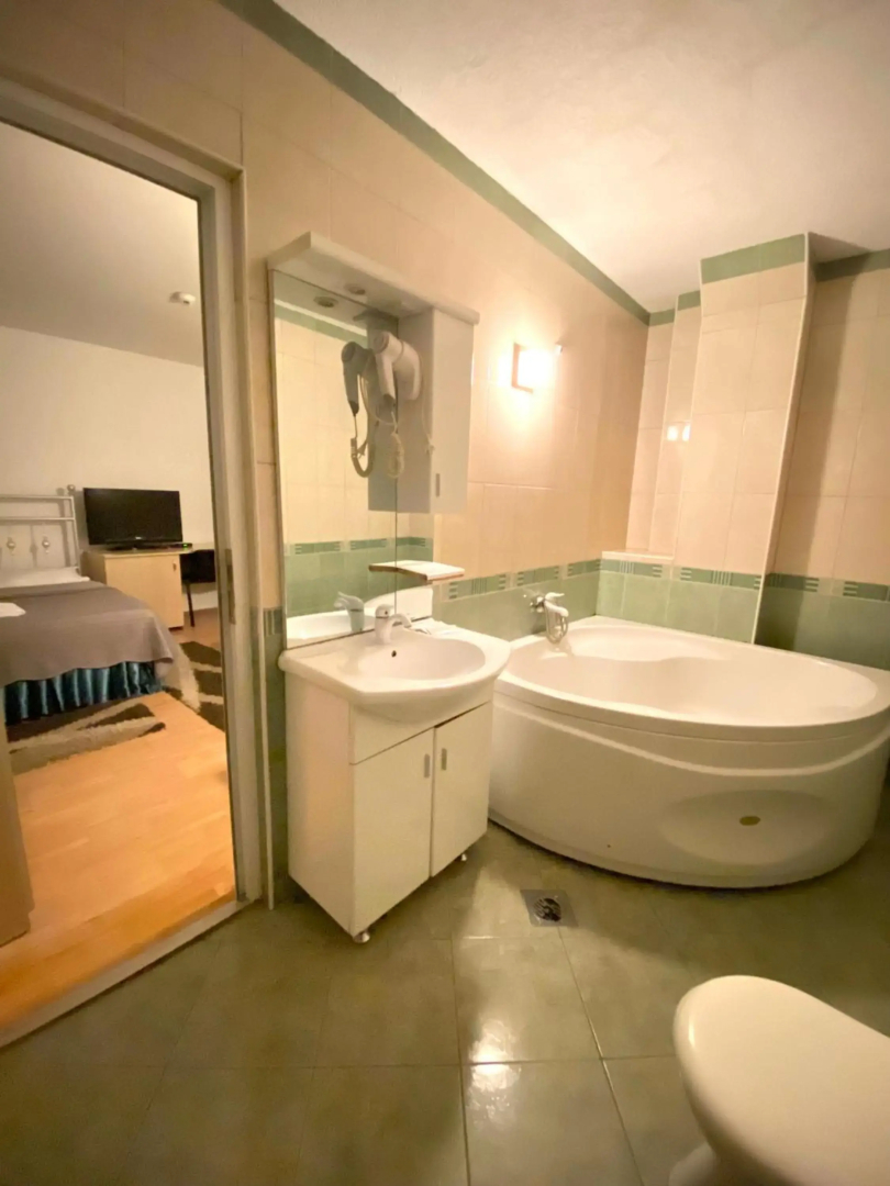 Sara Hotel
