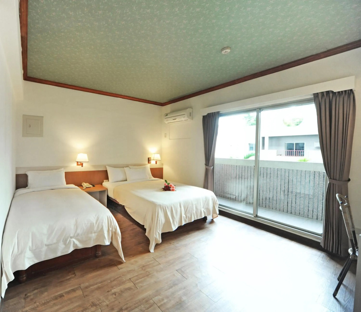 Kenting Holiday Hotel