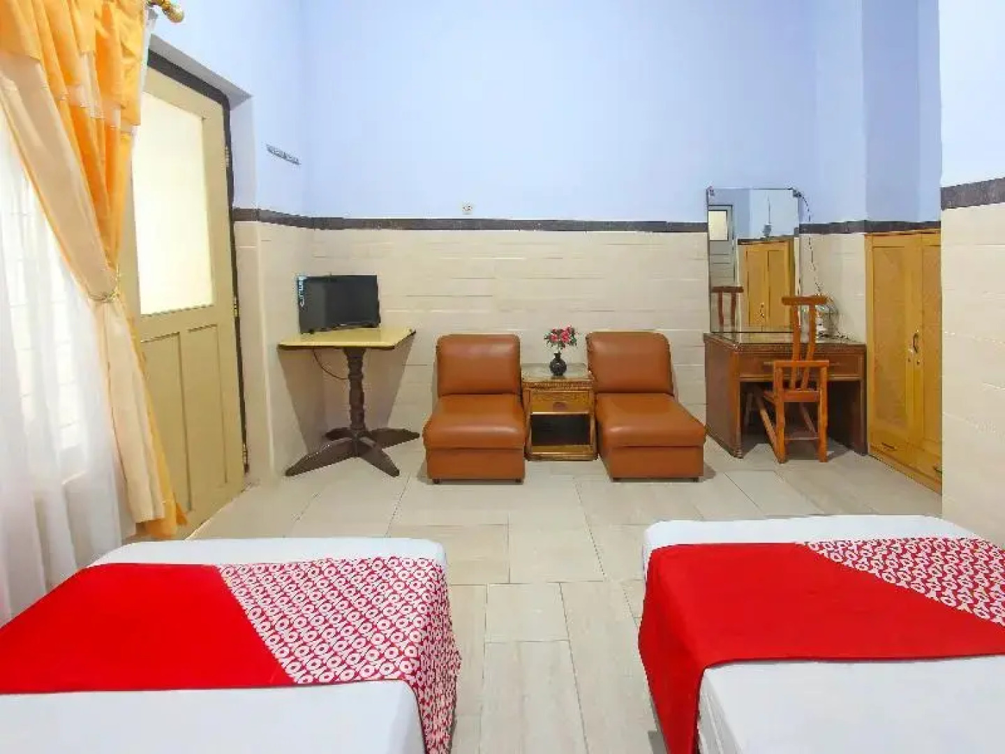 Oyo 91516 Wisata Hotel