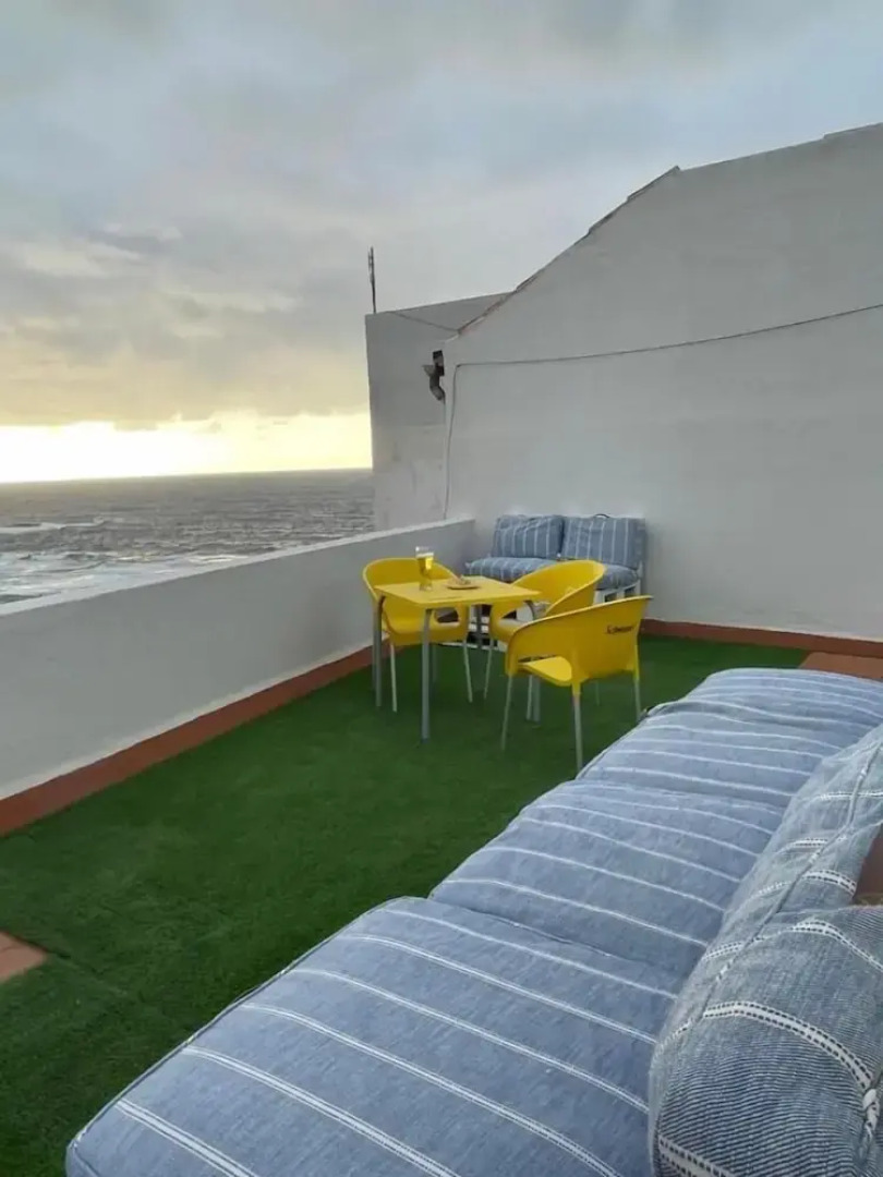 Your Little House in Caleta