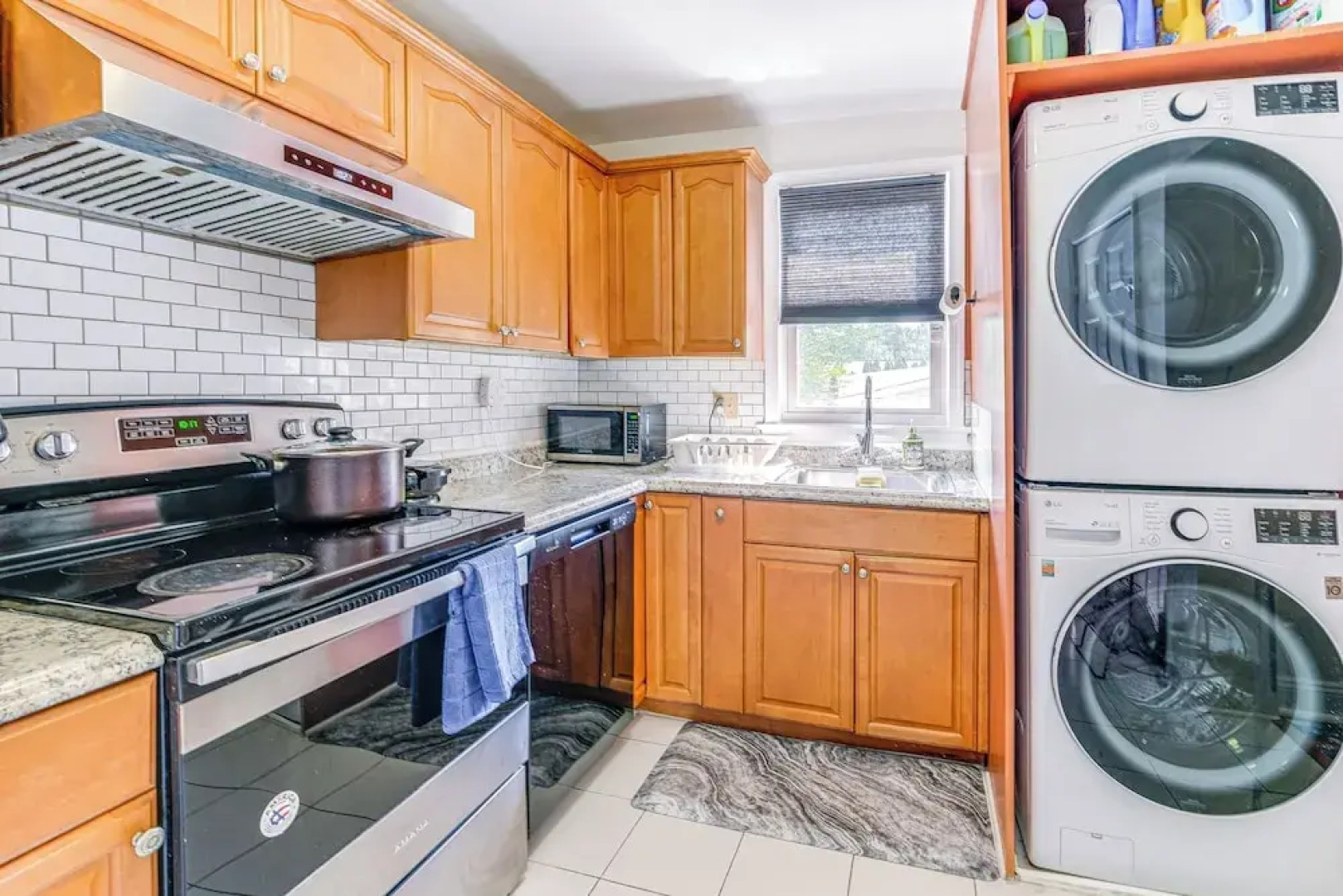 Rockville Home w/ Spacious Yard: 17 Mi to DC!