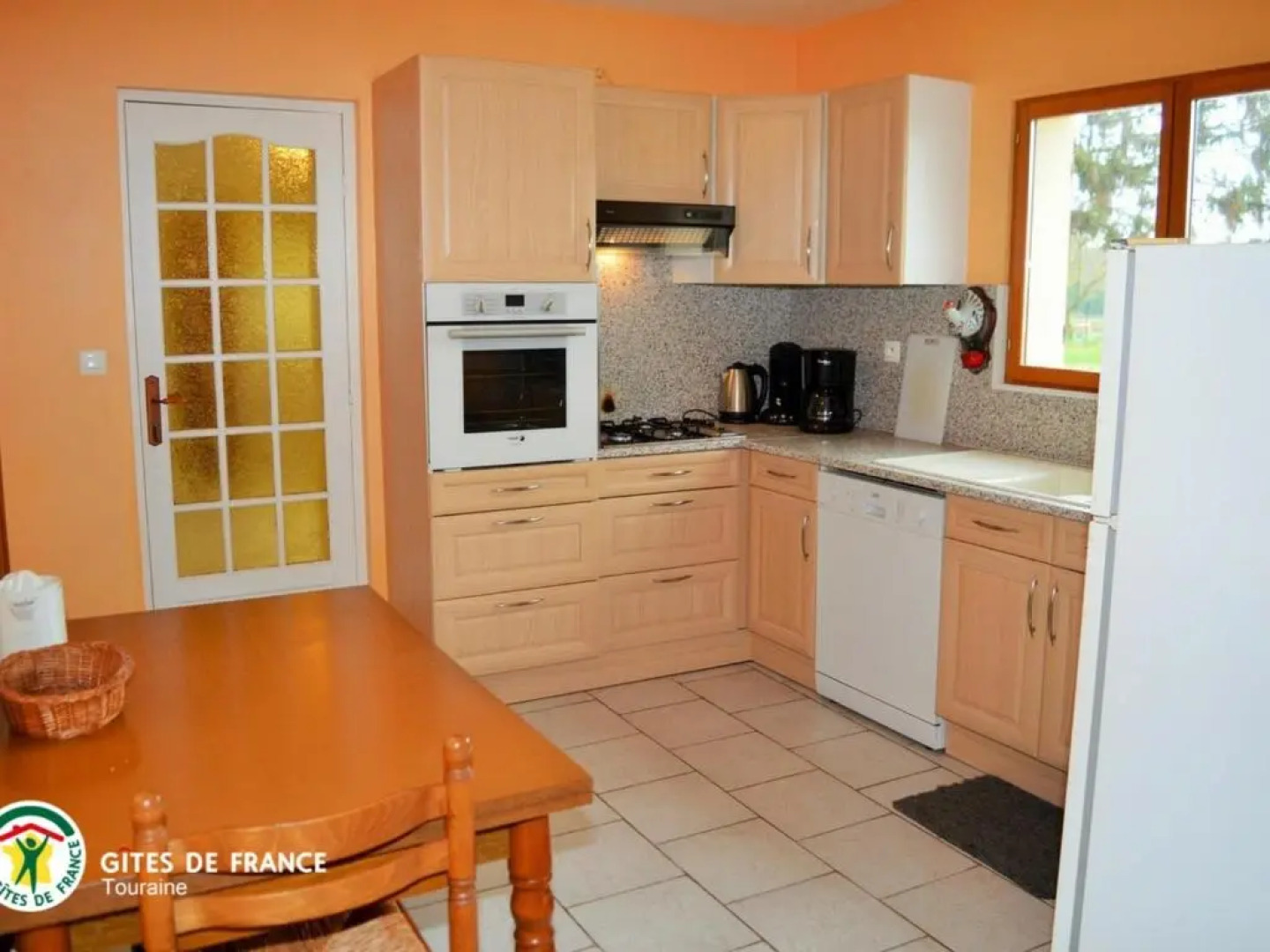 Gîte Saint-Laurent-de-Lin, 4 pièces, 6 personnes - FR-1-381-501