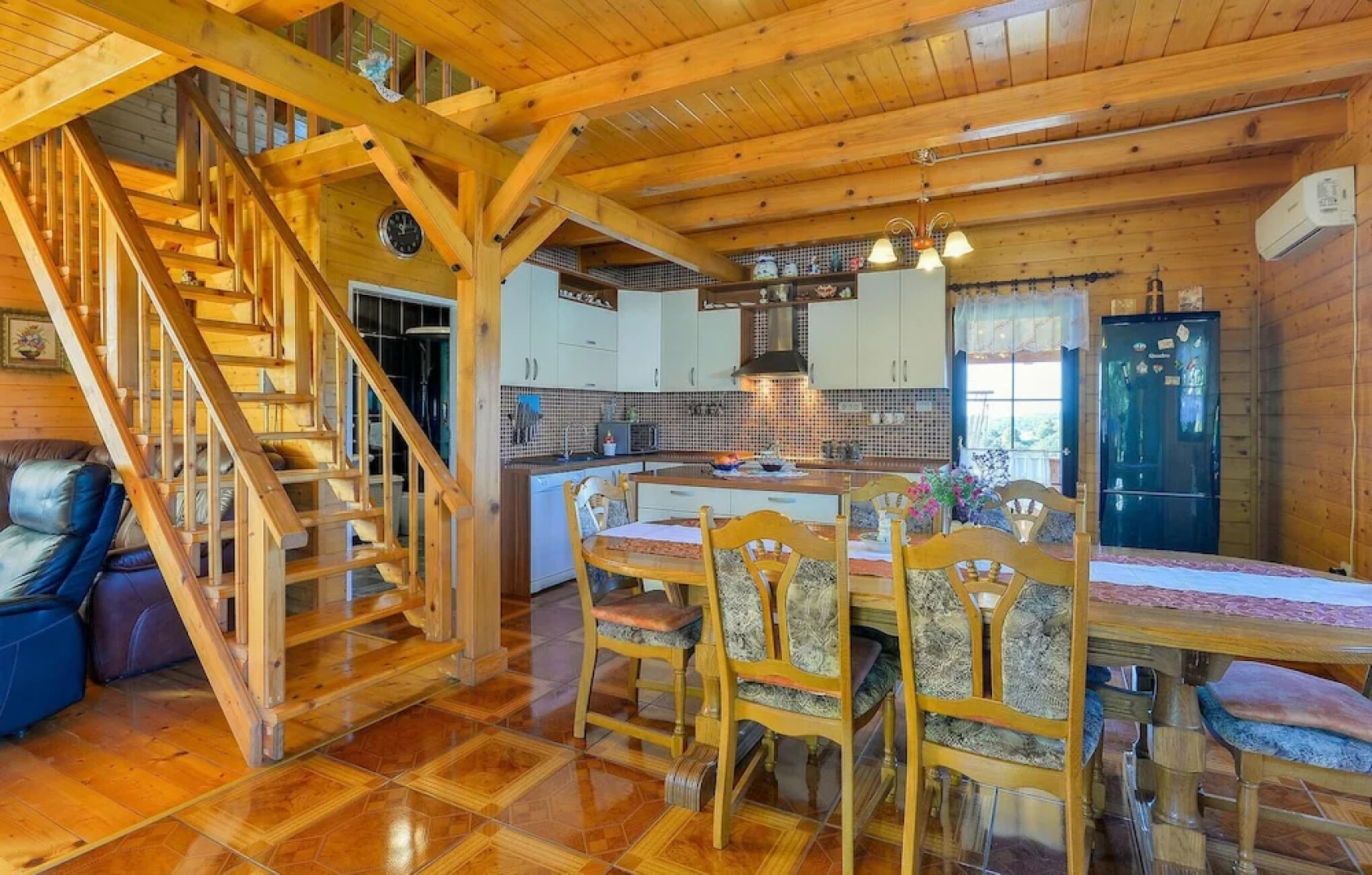 Awesome Home in Donja Zelina With 3 Bedrooms, Wifi and Outdoor Swimming Pool