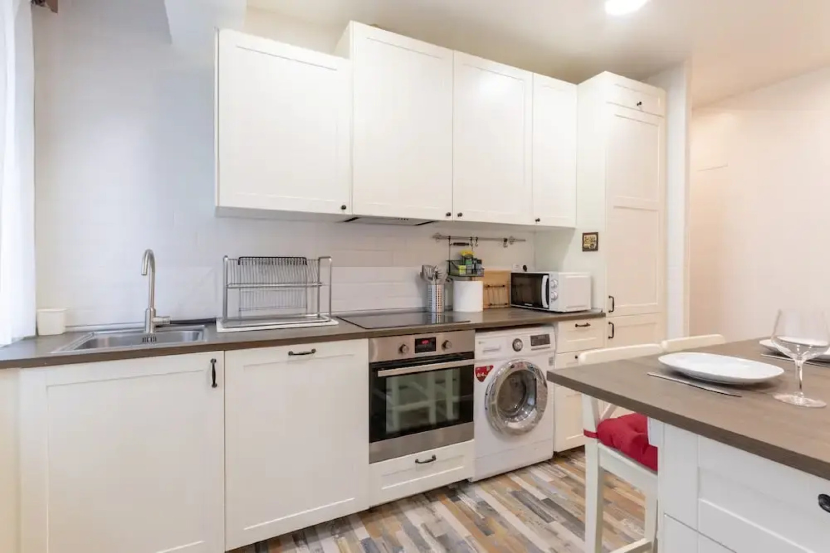 GRAN BILBAO VI apartment by Aston Rentals