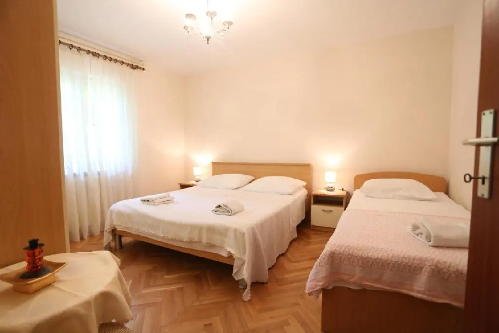 Apartments Slavica Žedno