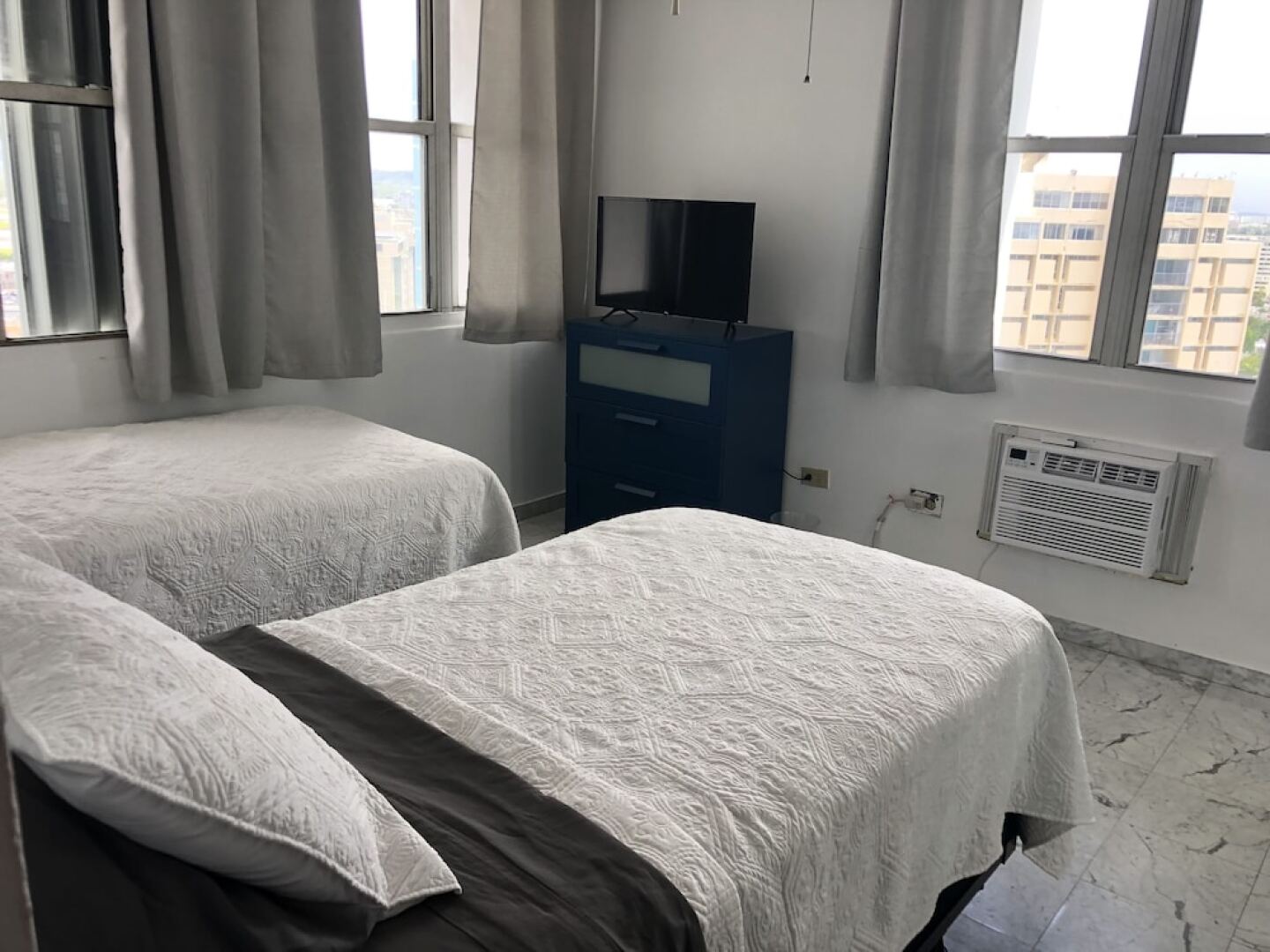 Playa Mar PH Beach Front Apartment