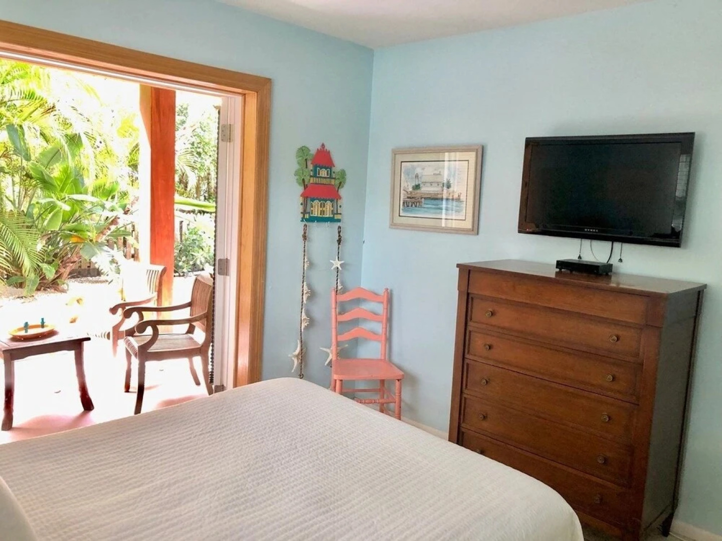 The Lady Fish 3 Bedroom Home by RedAwning