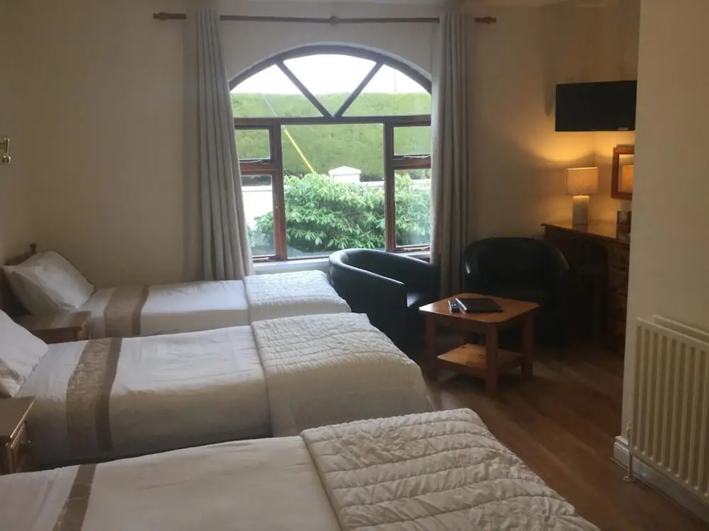 Fairlawns Bed & Breakfast