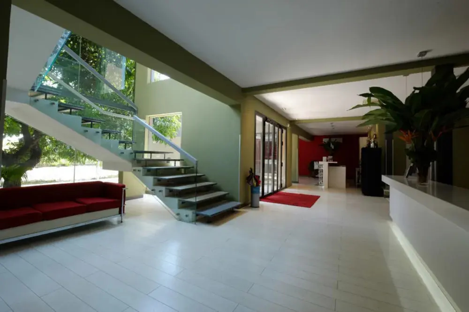 Magno Suites