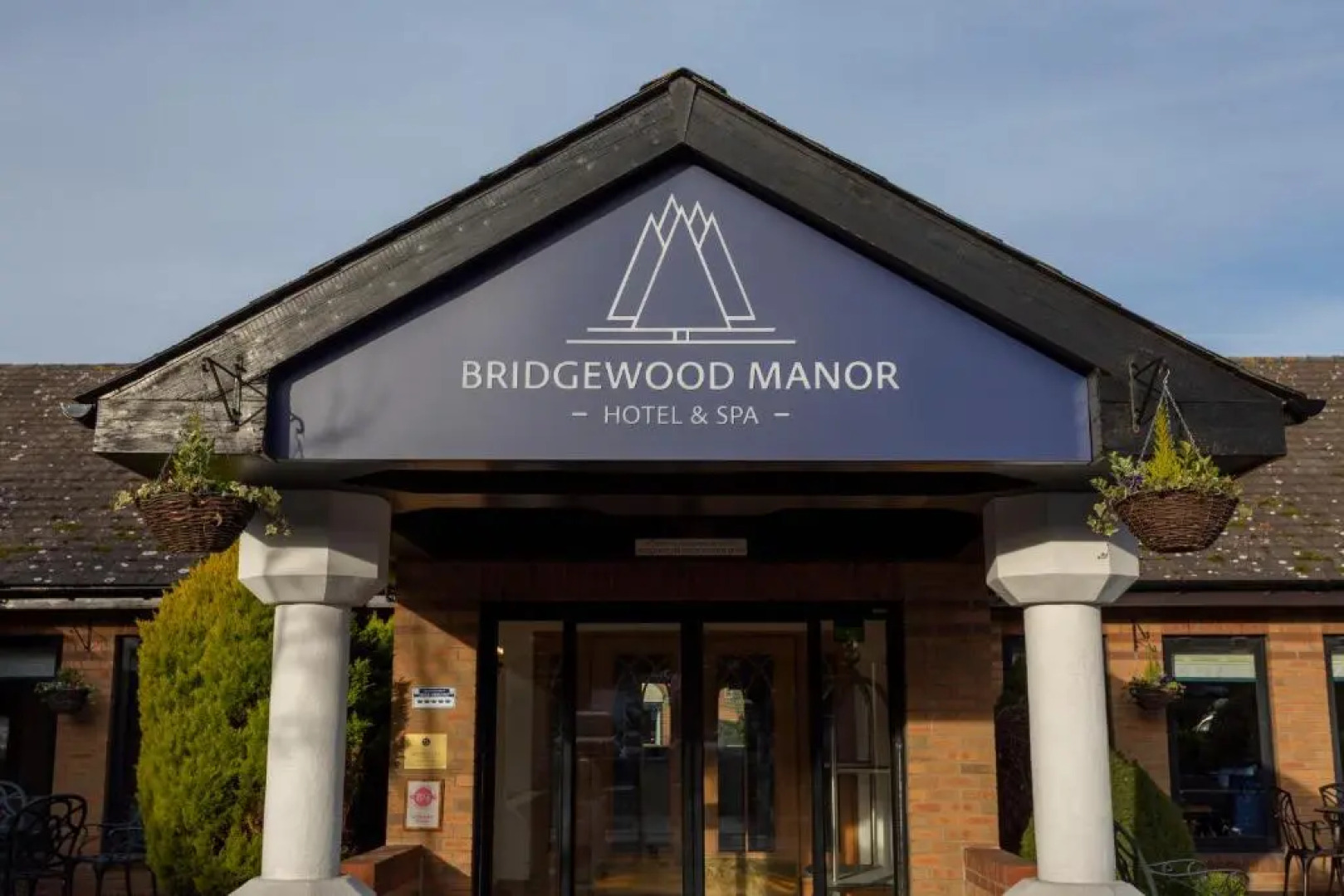 Bridgewood Manor