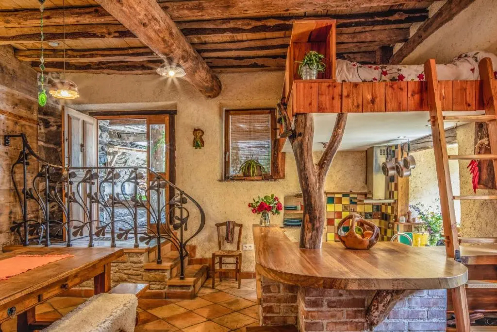 The Dragon Barn - Studio