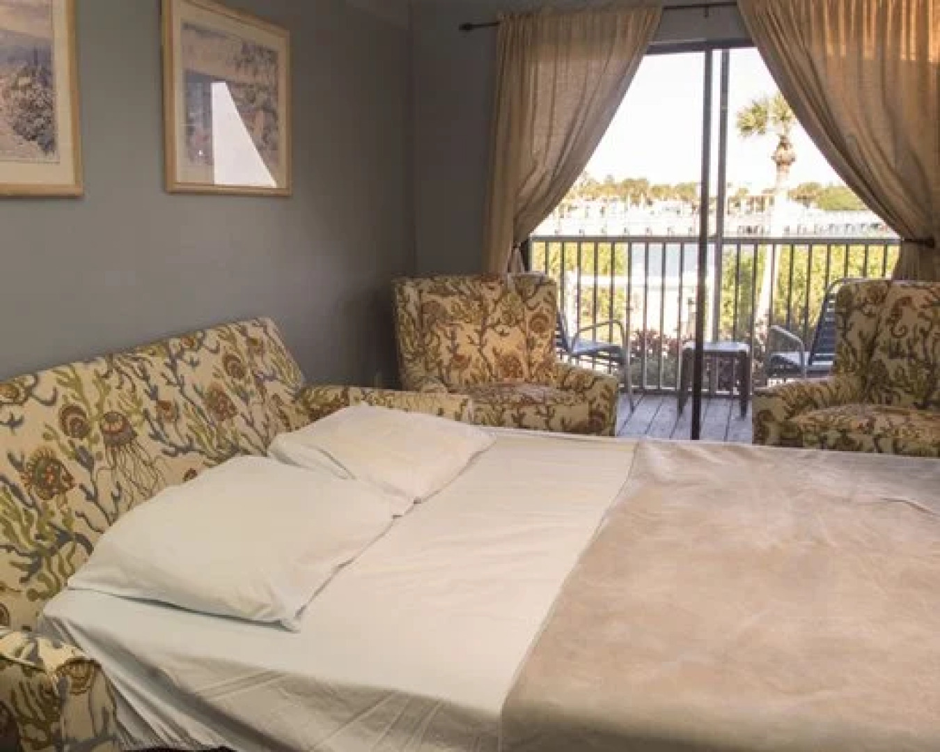 Englewood Beach and Yacht Club - Englewood