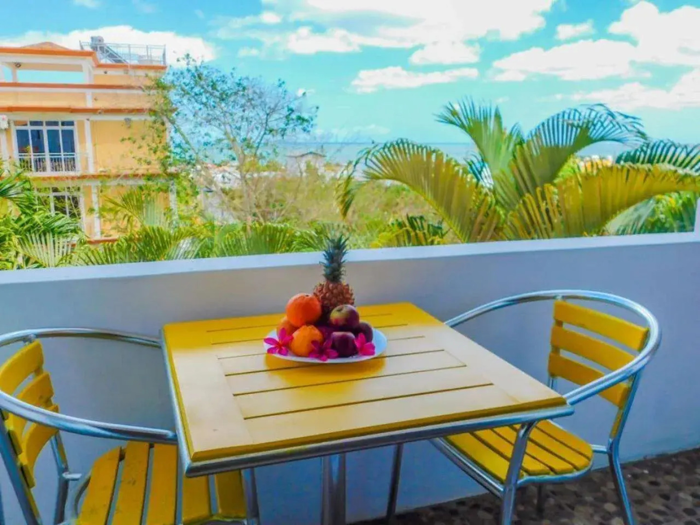 Tulsi Apartment & Studio