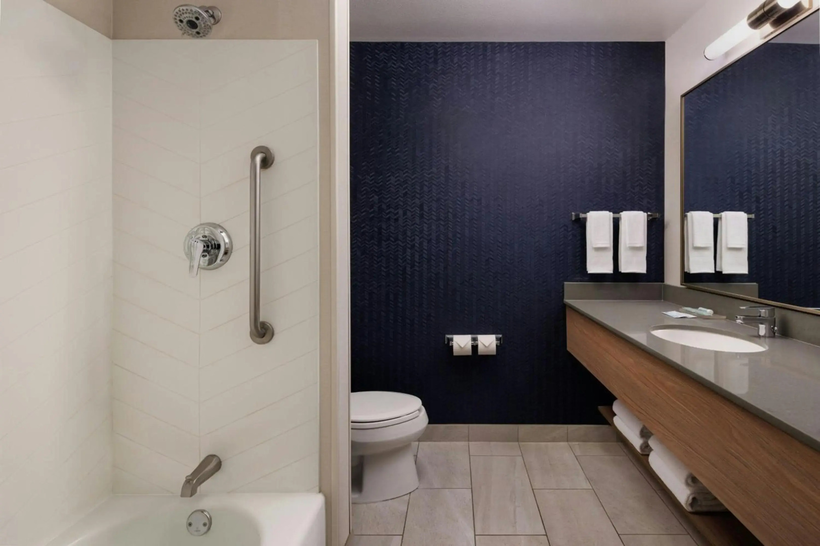 Fairfield Inn and Suites by Marriott Kelowna