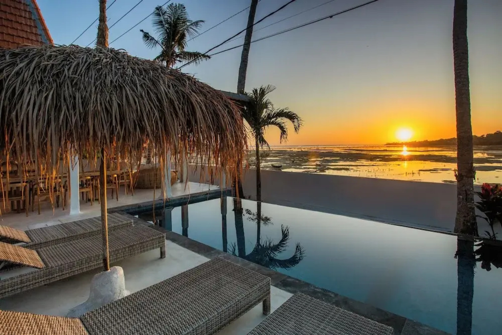 Sunset House Ceningan