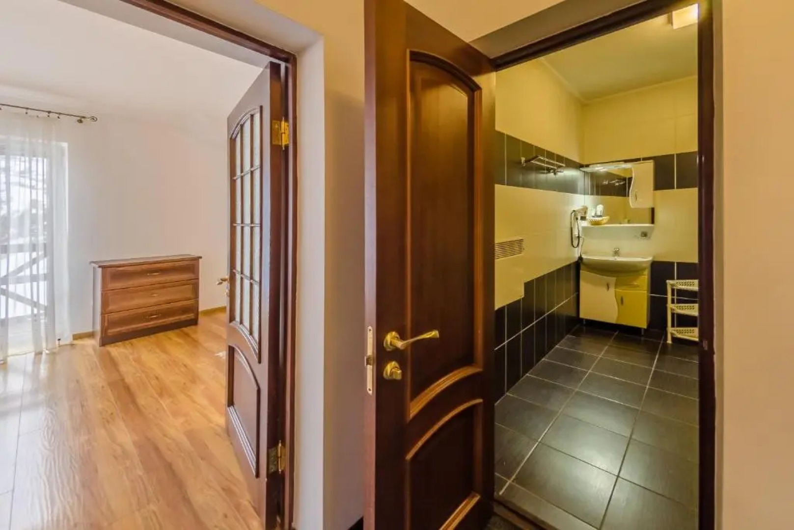 ZimaSnow Ski & Spa Club