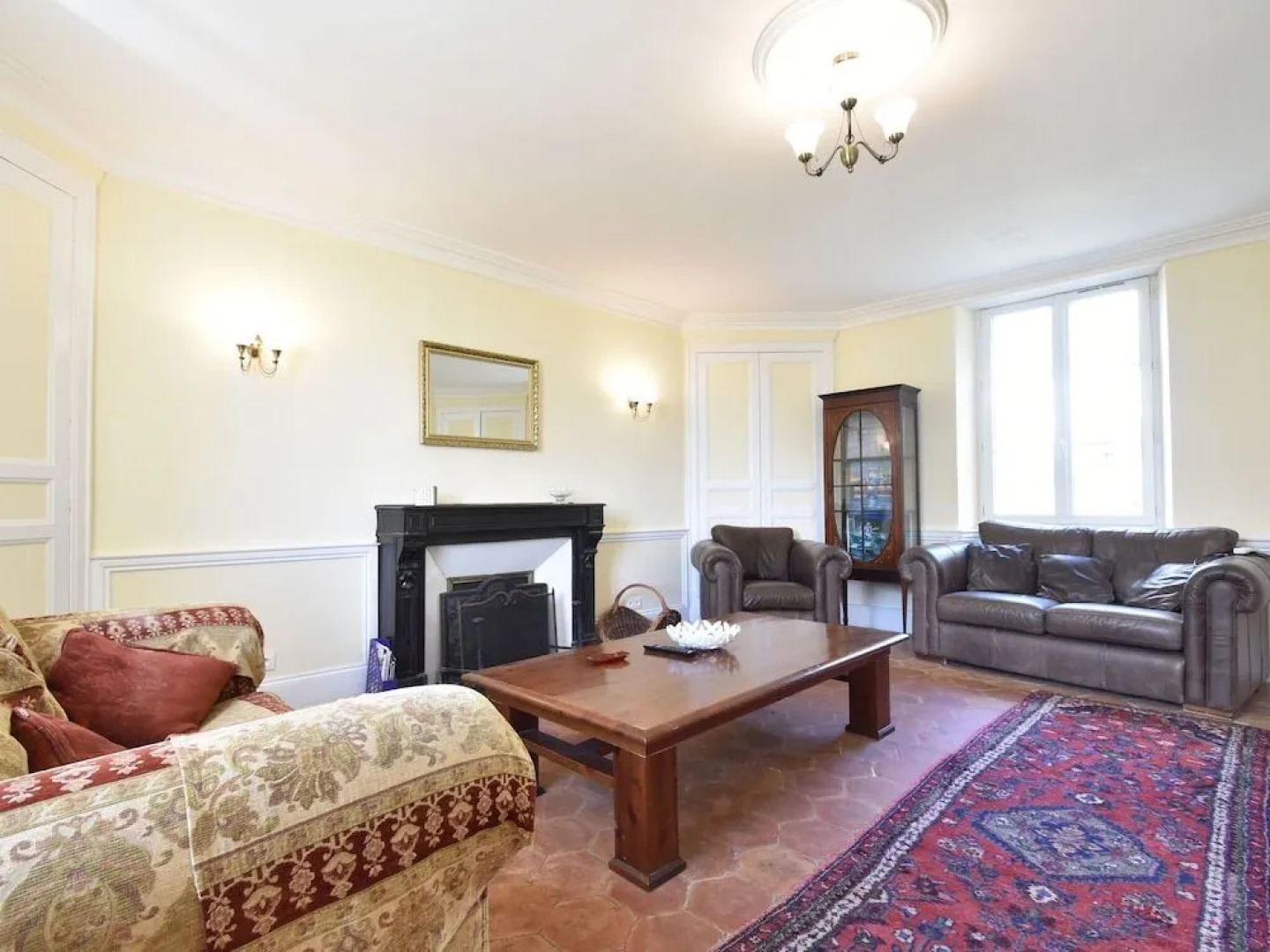 Cozy Mansion in Montreuil-la-cambe With Garden