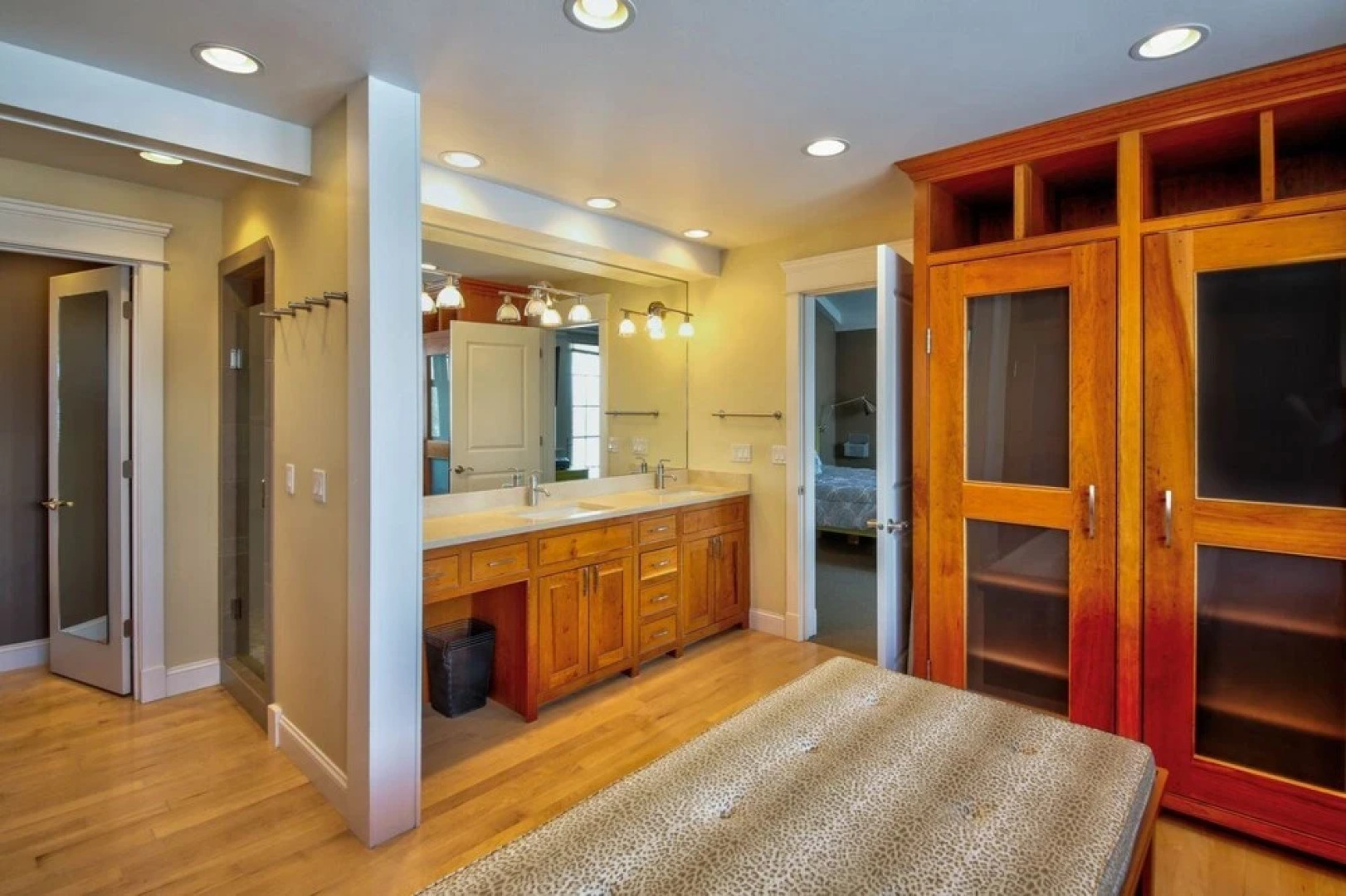 Bozeman - Beach Escape