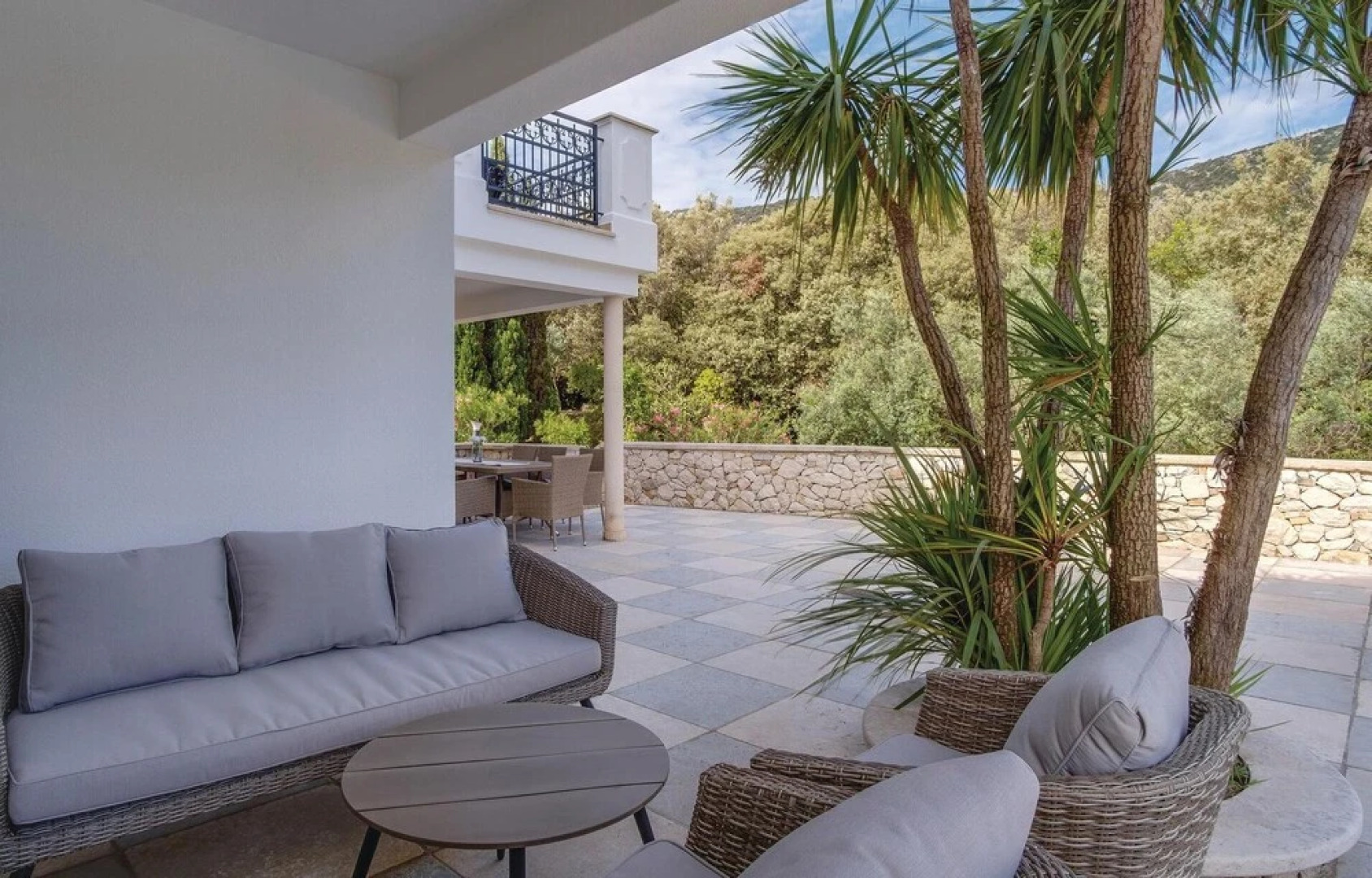 Stunning Home in Sveti Jakov With Sauna, Wifi and 3 Bedrooms