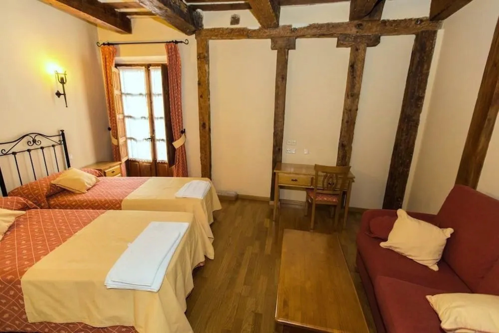 Hostal El Rincon Castellano