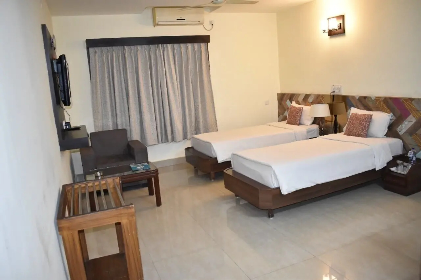 Hotel Radhika Regency