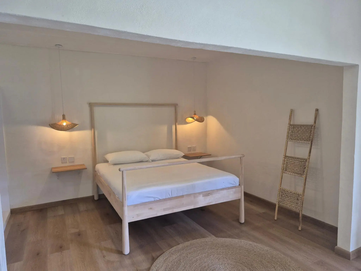 Beau Vallon Bungalows