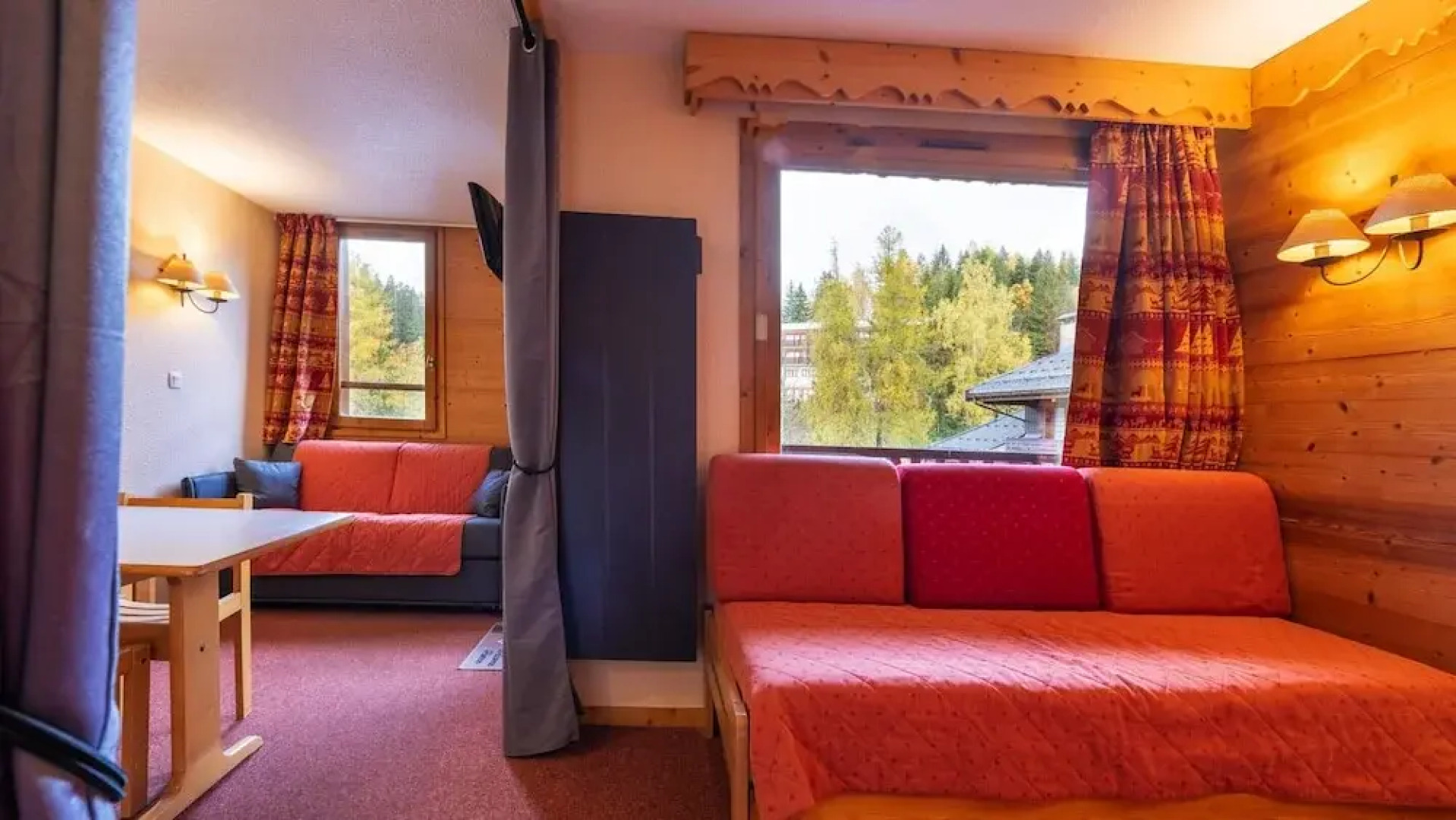 Apartment in Doucy Near Ski Slopes