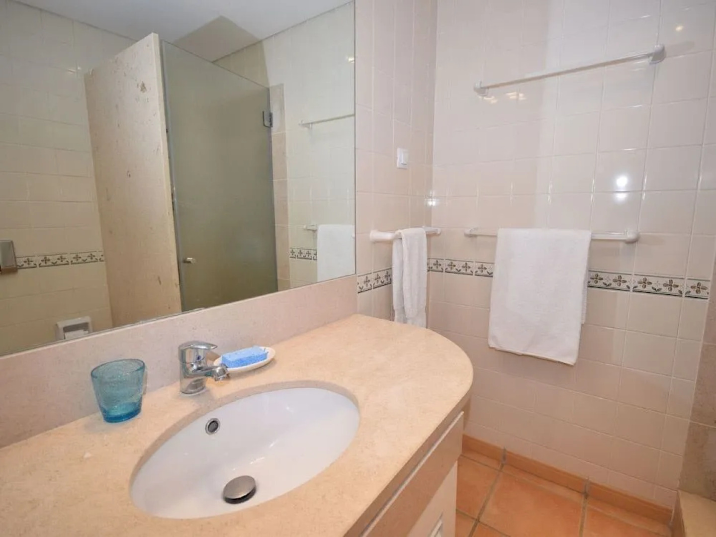 Sunny Balcony Apartment and Pool