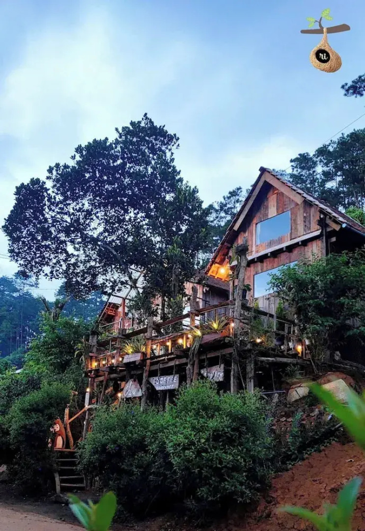 To Chim Ri Homestay Mang Đen