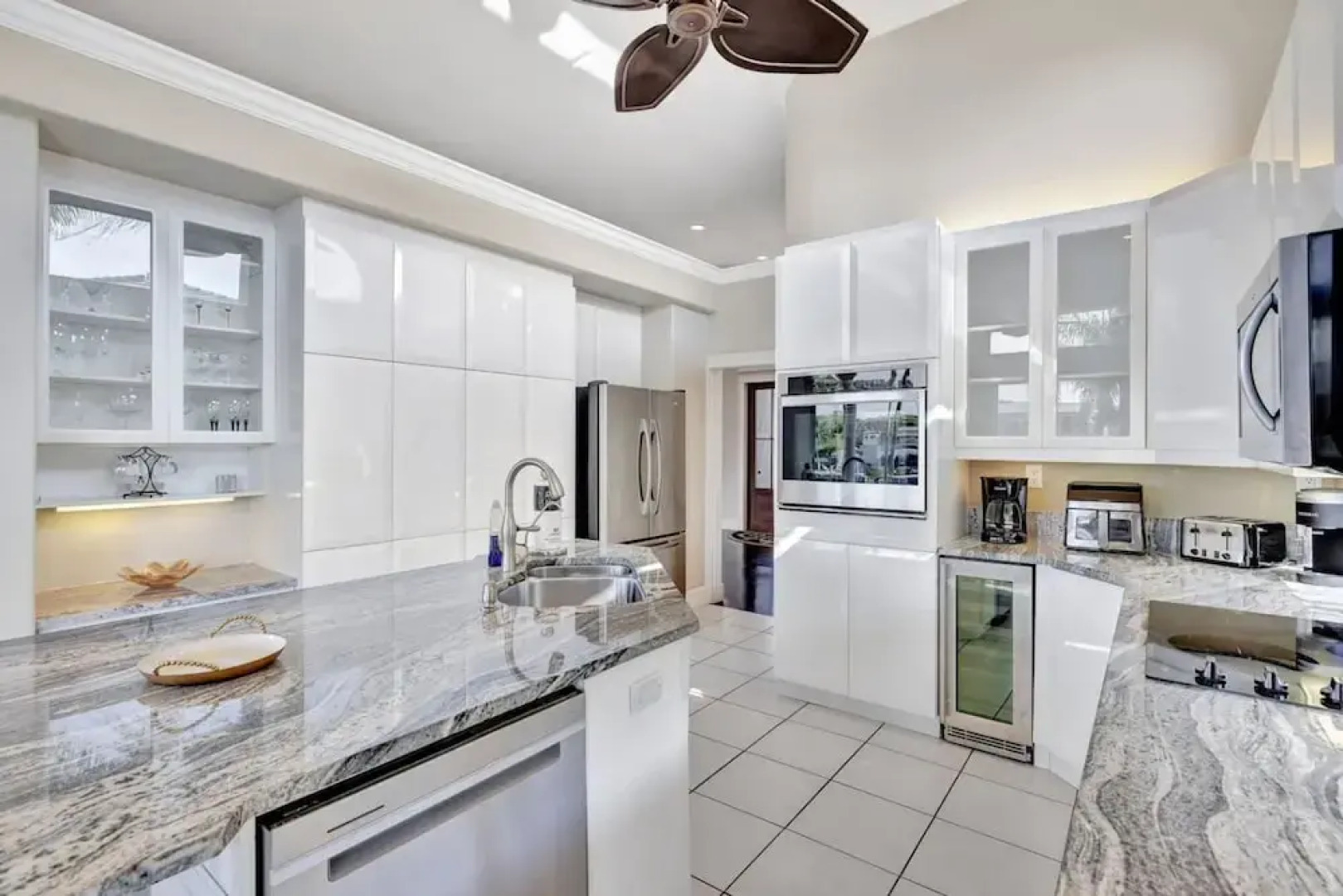 Serenity Villa Water Front