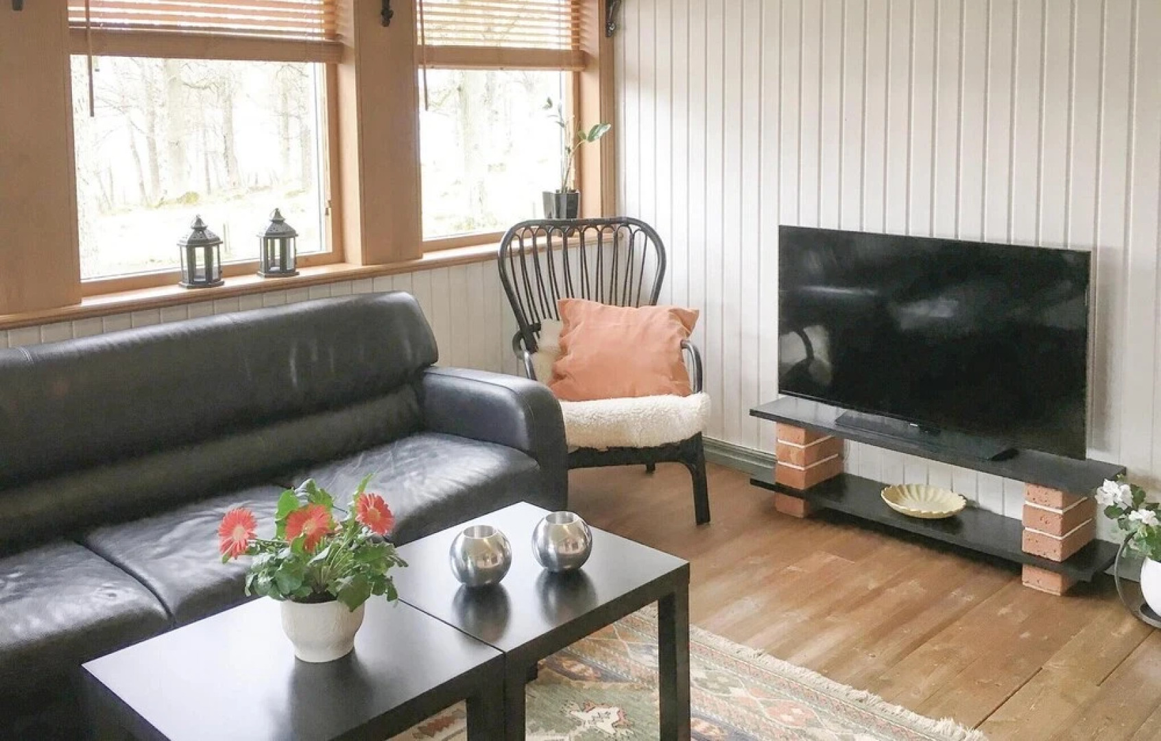 Nice Home in Lekeryd With 5 Bedrooms and Wifi